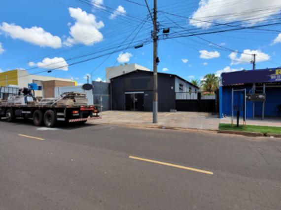 Imóvel comercial à venda no Parque Residencial Rita Vieira, Campo Grande