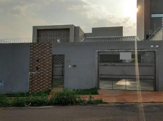 Casa Térrea à venda na Vila Neusa, Campo Grande