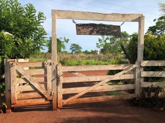Chácara à venda no Zona Rural, Terenos