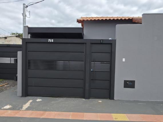 Casa Térrea à venda no Coophatrabalho, Campo Grande