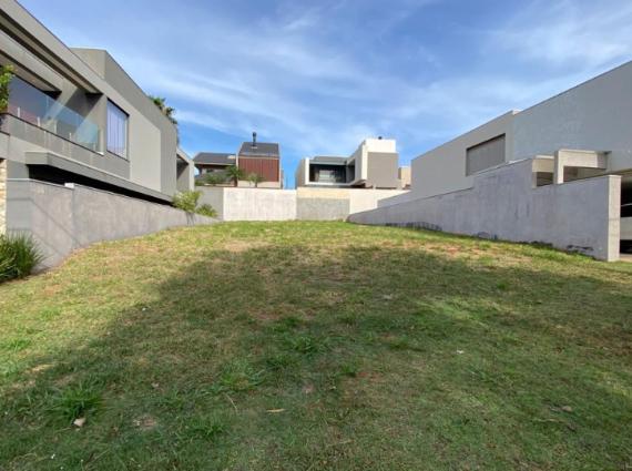 Terreno à venda no Residencial Alphaville III, Campo Grande