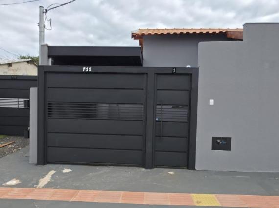Casa Térrea à venda na Vila Palmira, Campo Grande