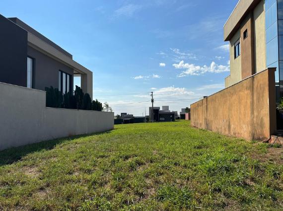 Terreno à venda no Residencial Shalom, Campo Grande
