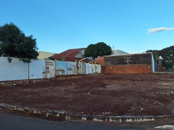 Terreno à venda no Santa Carmélia, Campo Grande