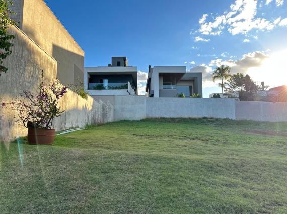 Terreno à venda no Residencial Damha IV, Campo Grande