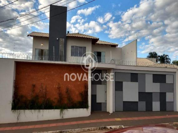 Sobrado à venda no Jardim Alto São Francisco, Campo Grande