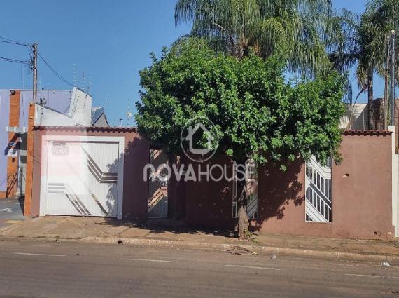 Casa Térrea à venda na Vila Taveirópolis, Campo Grande