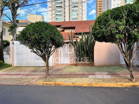 Sobrado à venda no Jardim Santa Felicidade, Campo Grande