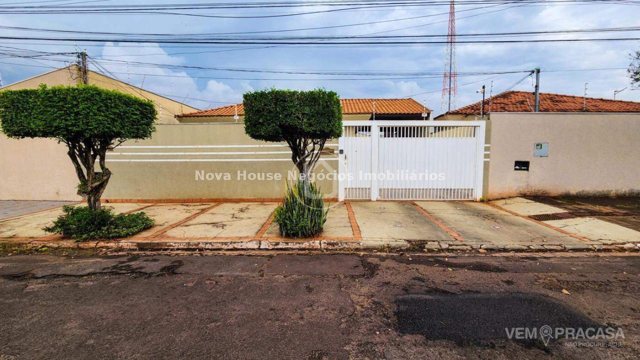 Casa Térrea à venda no Jardim São Lourenço, Campo Grande – foto 1
