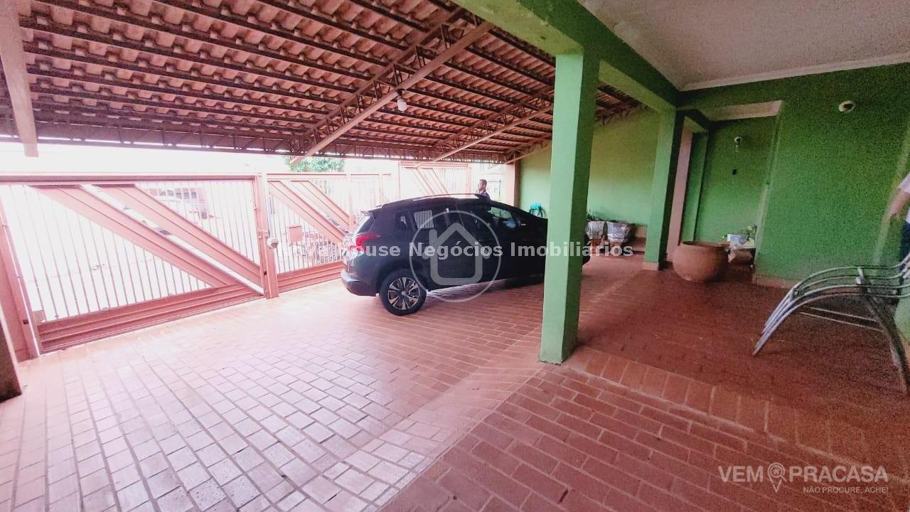 Sobrado à venda no Amambaí, Campo Grande – foto 2
