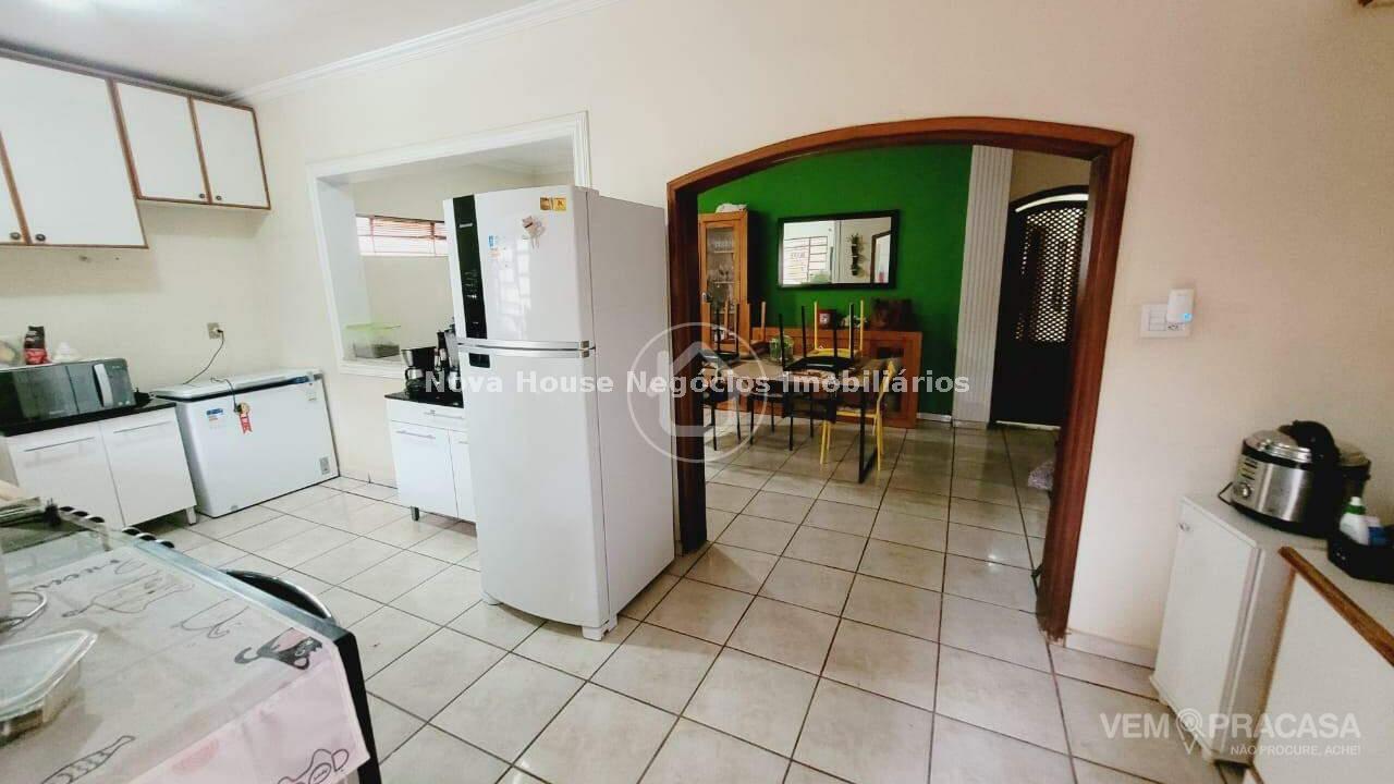 Sobrado à venda no Amambaí, Campo Grande – foto 17