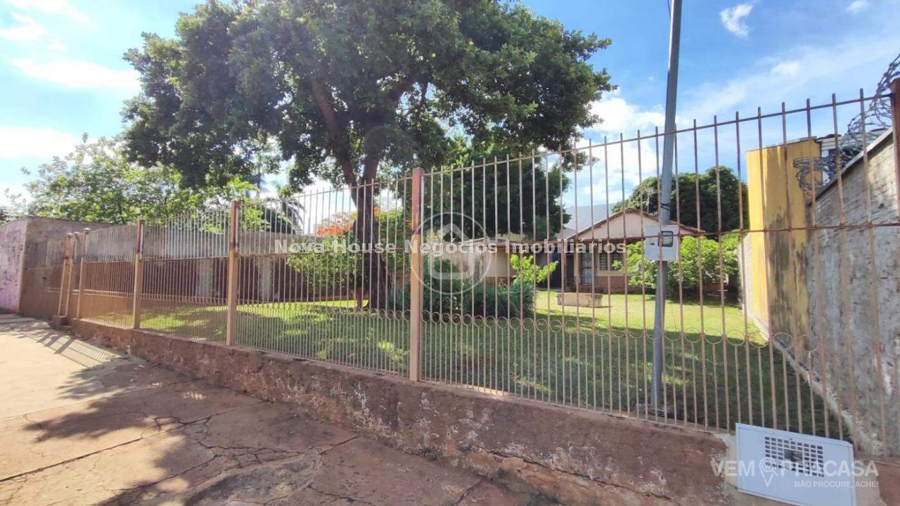 Casa Térrea à venda no São Francisco, Campo Grande – foto 1