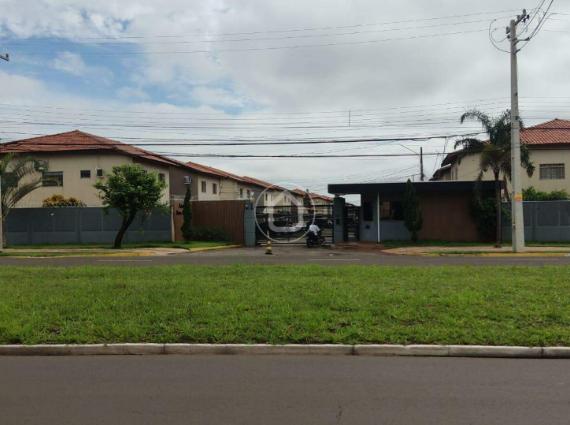 Sobrado à venda no Tiradentes, Campo Grande