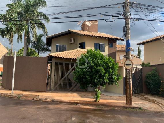 Sobrado à venda na Cidade Jardim, Campo Grande