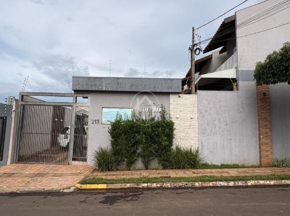 Sobrado à venda na Chácara Cachoeira, Campo Grande