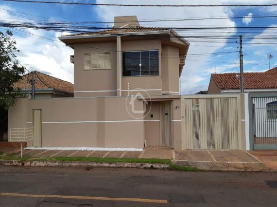 Sobrado à venda na Vila Rica, Campo Grande