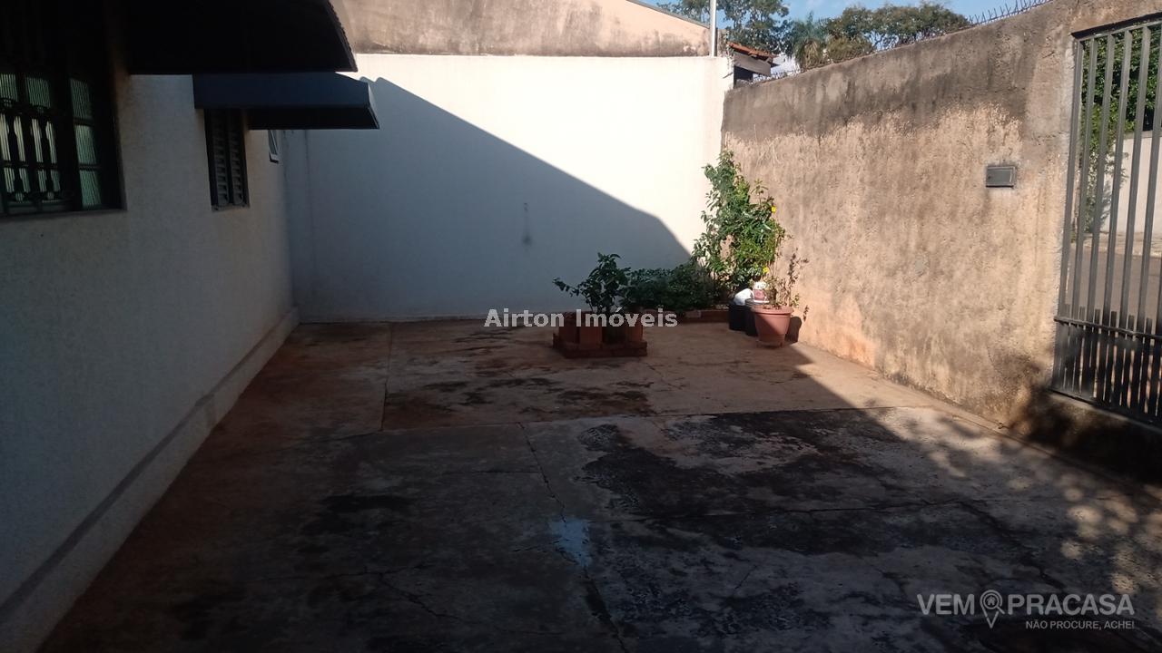 Casa Térrea à venda no Tiradentes, Campo Grande – foto 2