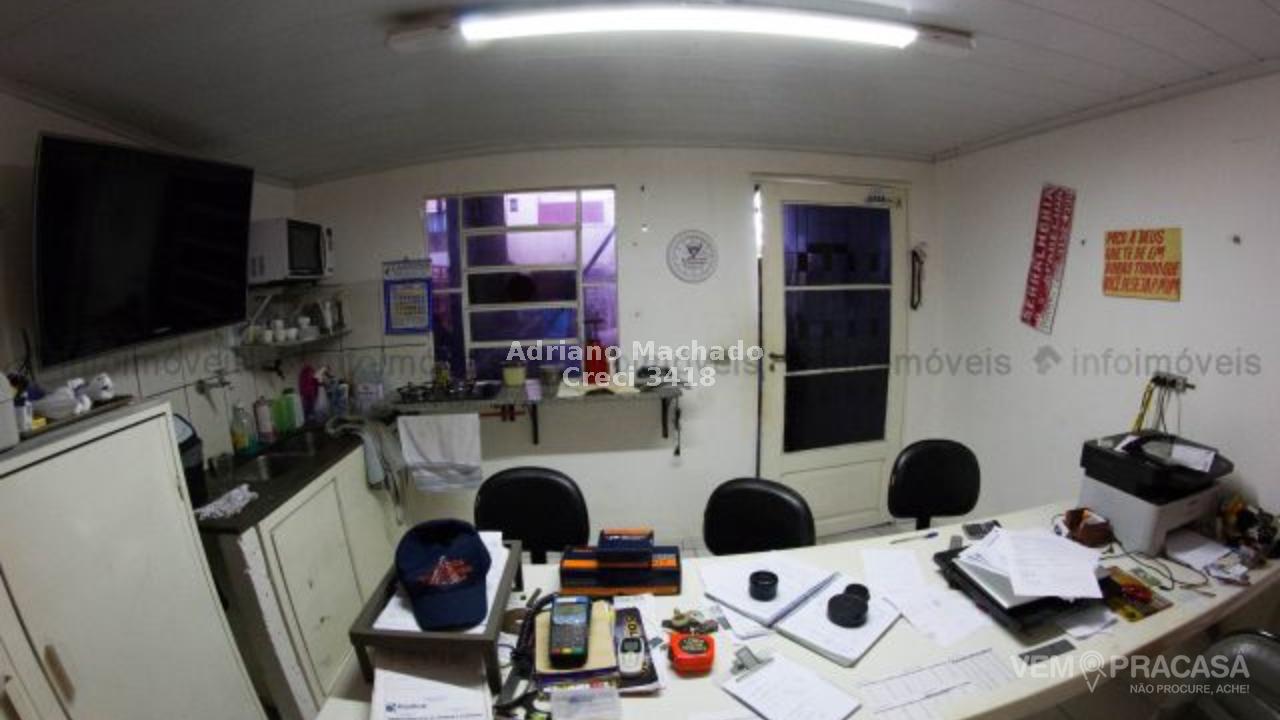 Prédio Inteiro à venda no Parque Residencial Rita Vieira, Campo Grande – foto 2