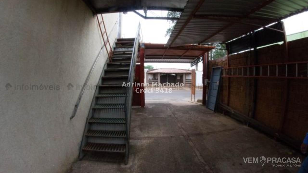 Prédio Inteiro à venda no Parque Residencial Rita Vieira, Campo Grande – foto 4