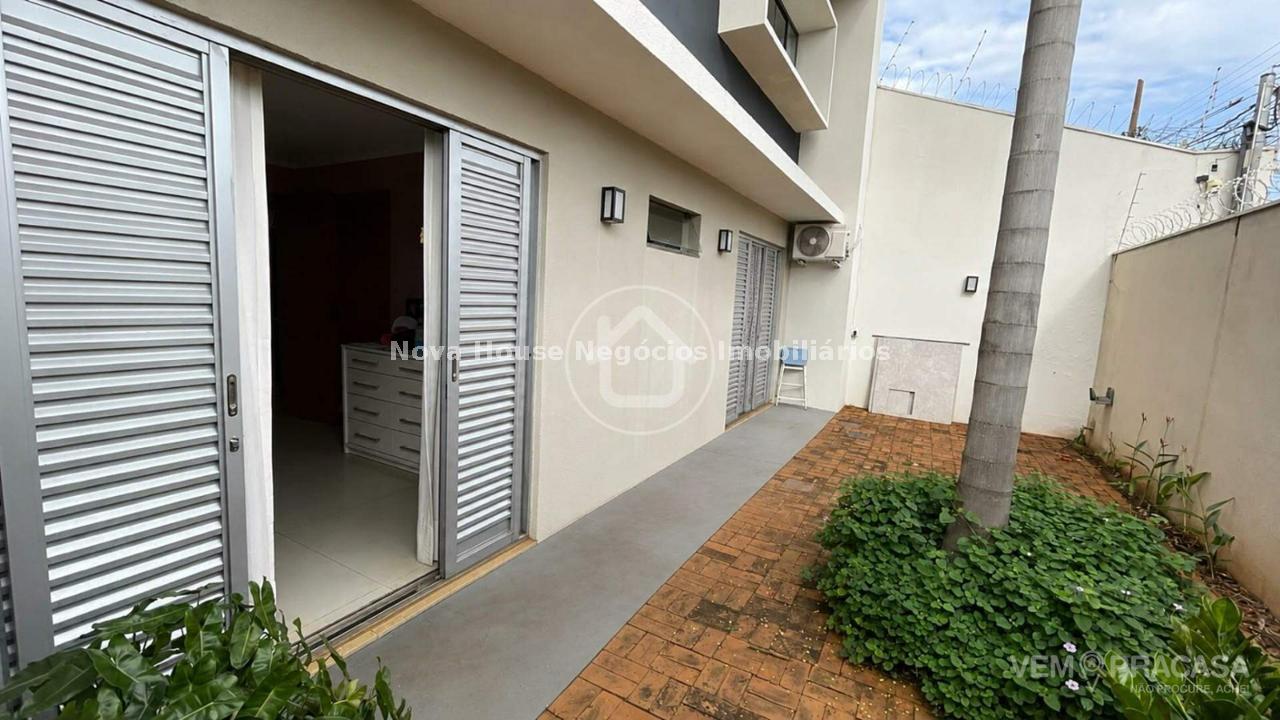 Sobrado à venda no Parque Residencial Rita Vieira, Campo Grande – foto 24