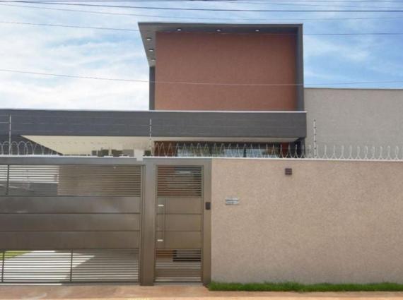 Sobrado à venda na Vila Rica, Campo Grande