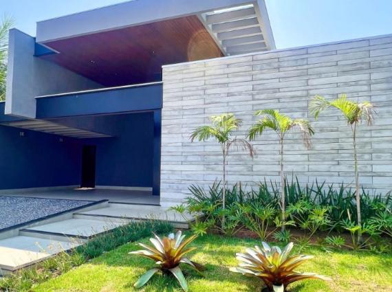 Sobrado à venda no Residencial Damha II, Campo Grande