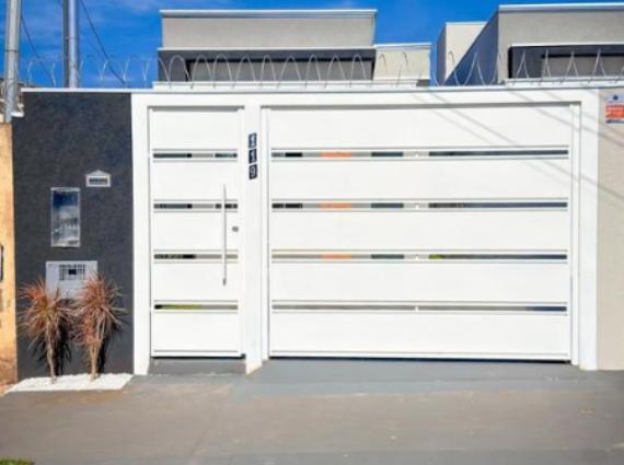 Sobrado à venda no Residencial Oliveira III, Campo Grande