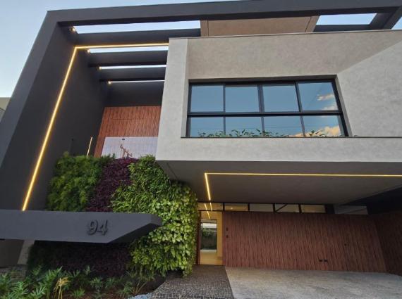 Sobrado à venda no Residencial Damha, Campo Grande