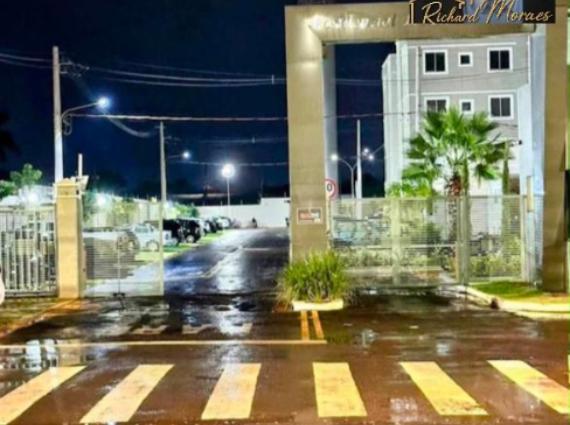 Apartamento à venda no Parque Residencial dos Girassóis, Campo Grande
