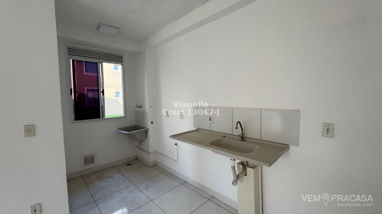 Apartamento à venda no Parque Residencial Rita Vieira, Campo Grande – foto 4