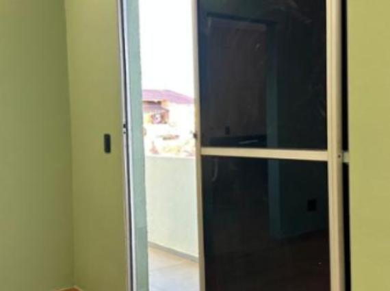 Apartamento à venda no Jardim Carioca, Campo Grande