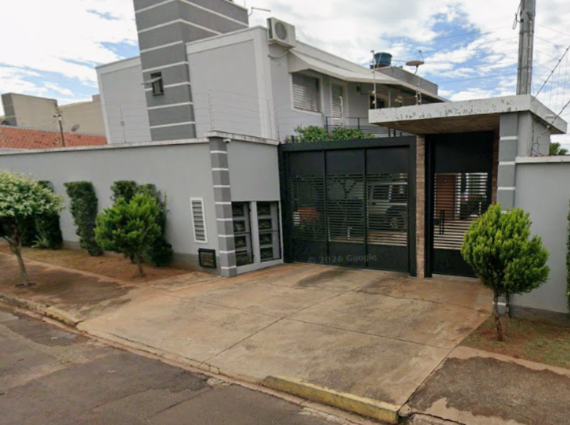 Casa de Condomínio para alugar no Carandá Bosque, Campo Grande