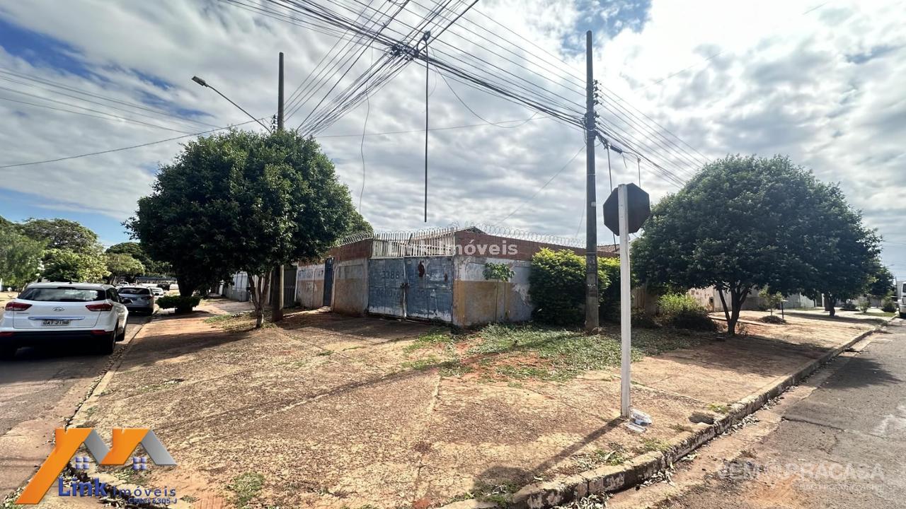 Casa Térrea à venda no Universitário, Campo Grande – foto 1