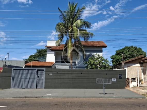 Sobrado à venda na Vila Bandeirante, Campo Grande