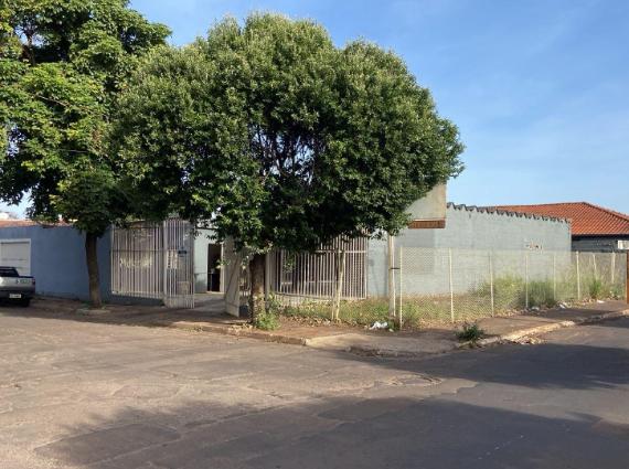 Casa Comercial para alugar na Vila Bandeirante, Campo Grande