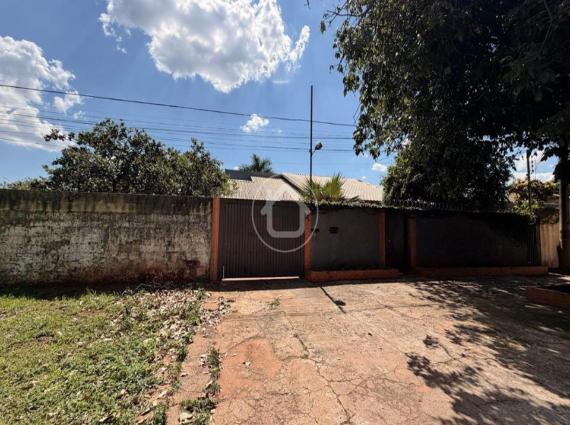 Casa Térrea à venda na Vila Taveirópolis, Campo Grande